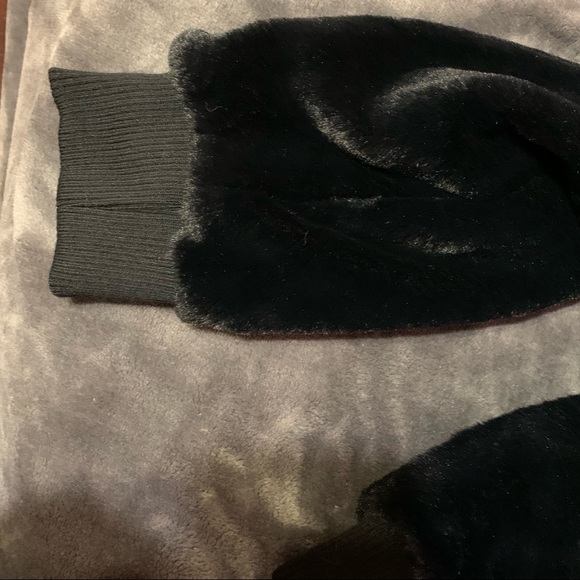 Faux Fur Bomber Jacket - Picture 5 of 8